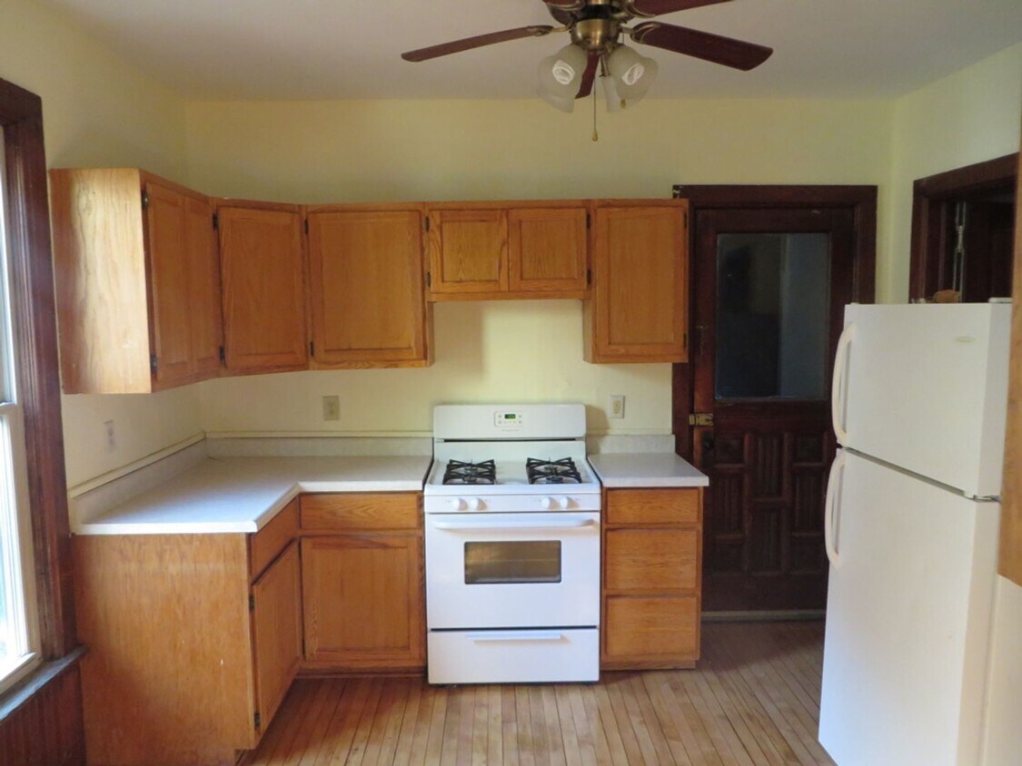 Foto principal - 1214 E Mifflin St