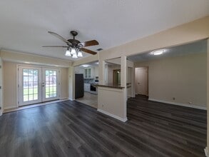 Building Photo - 4710 Glenmont St