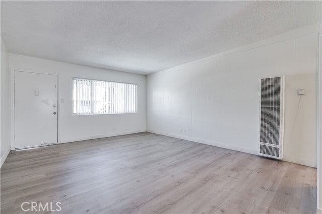 Foto del edificio - 3430 Elm Ave