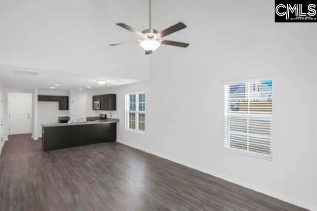 Foto del edificio - 434 Keeble Dr