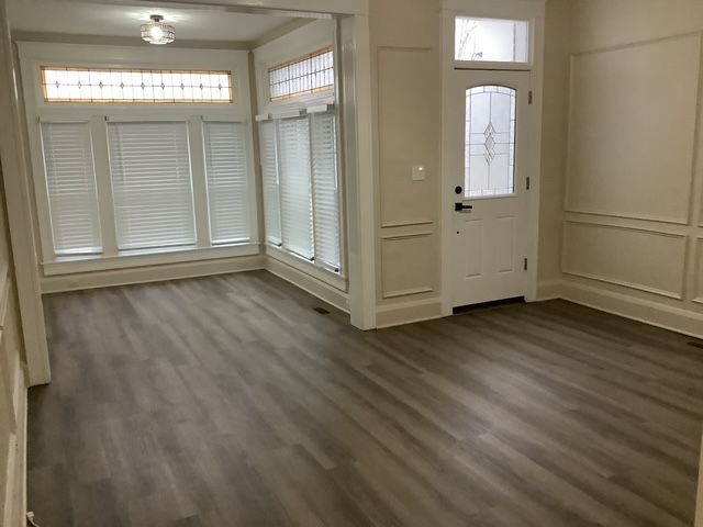 Foto del edificio - 3027 Shannon Dr