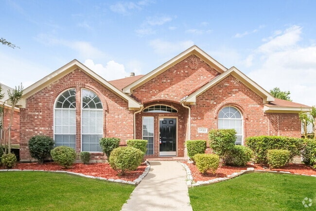 Building Photo - 1722 Marcella Ln