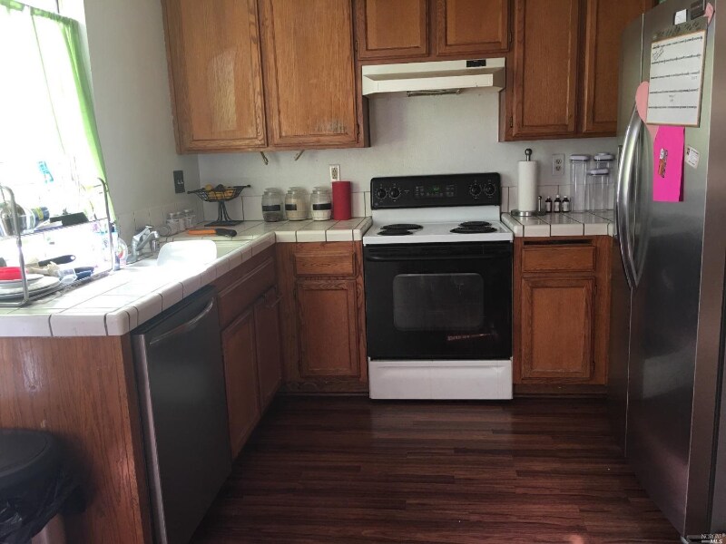 Foto del edificio - 317 Ridgecrest Cir