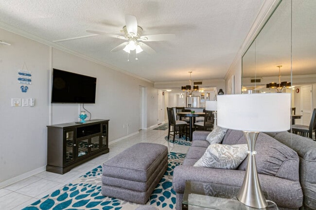 Foto del edificio - 555 Fillmore Ave