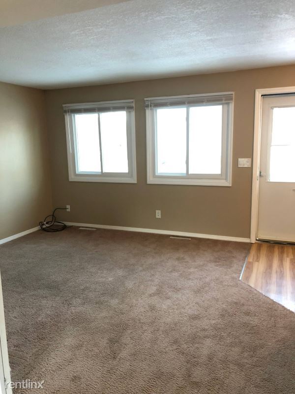 1469 Goodwin Ave N, Oakdale, MN 55128 Townhome Rentals in Oakdale MN