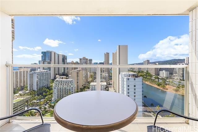 Foto del edificio - 445 Seaside Ave