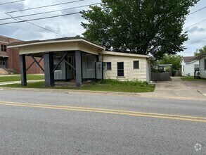 Building Photo - 700 S College Dr