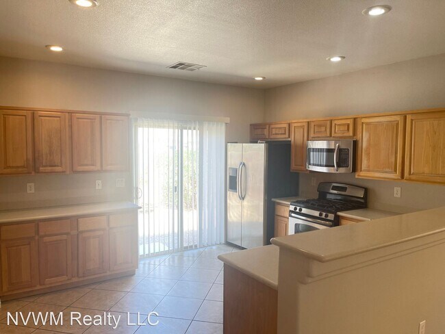 Building Photo - 4 br, 3 bath House - 5050 Upper Falls Ct