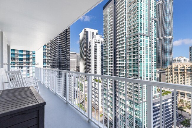 Building Photo - 1250 S Miami Ave