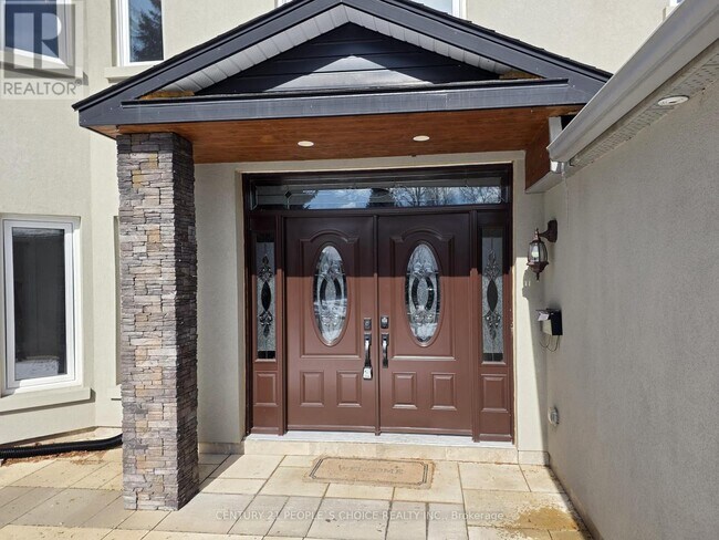 Photo du bâtiment - 1714 Covington Terrace