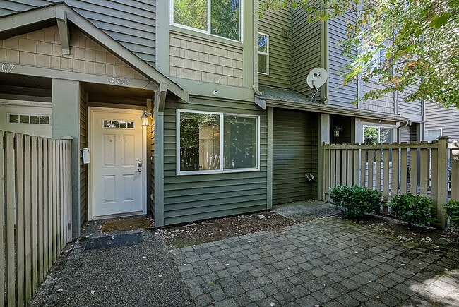 Photo - 4309 8th Ave NE Townhome