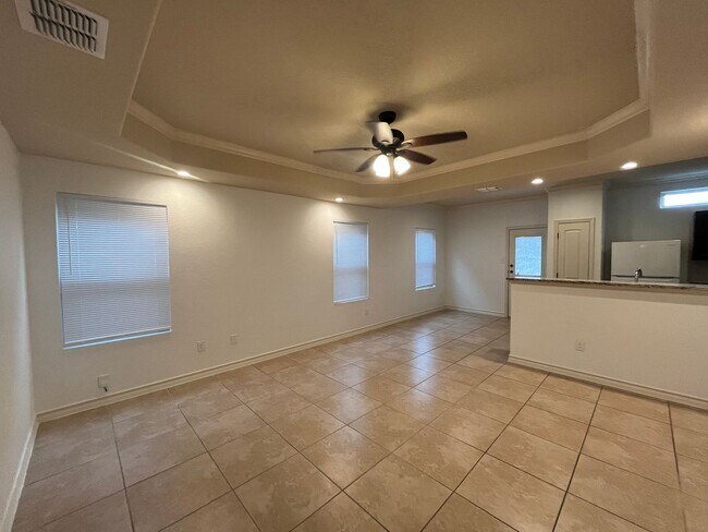 Building Photo - 6622 Mia Way