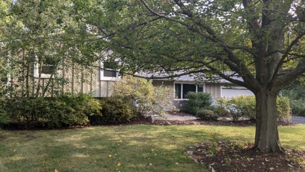 Foto del edificio - 16351 Petro Dr