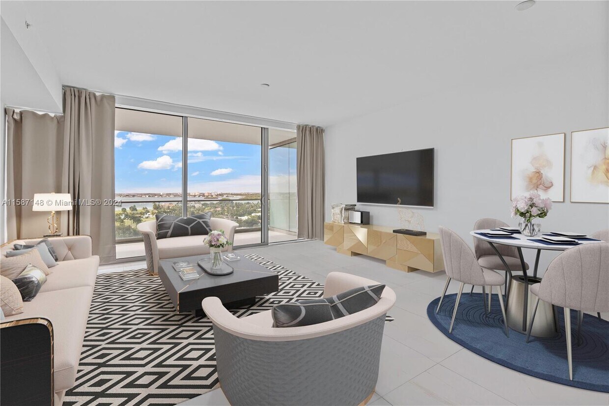 Foto principal - 10201 Collins Ave