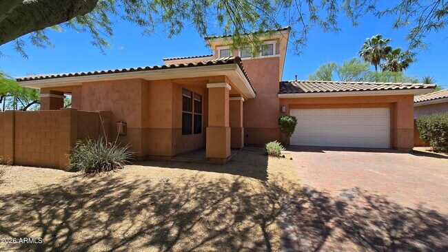 Building Photo - 13609 W Cypress St