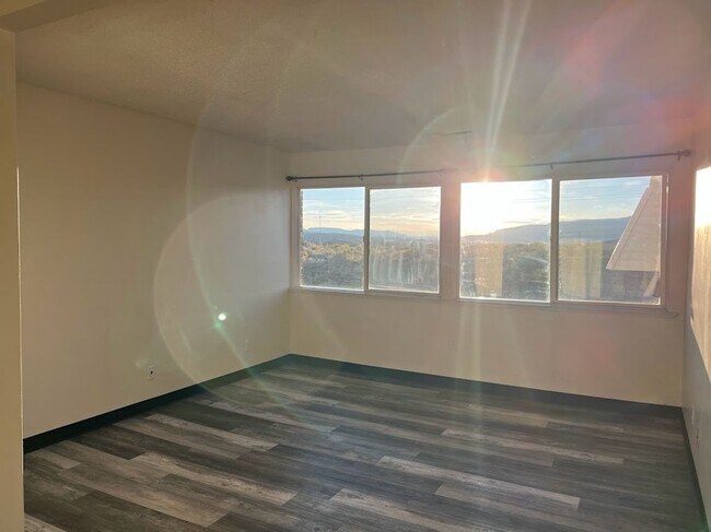 Foto del edificio - 915 Walnut St