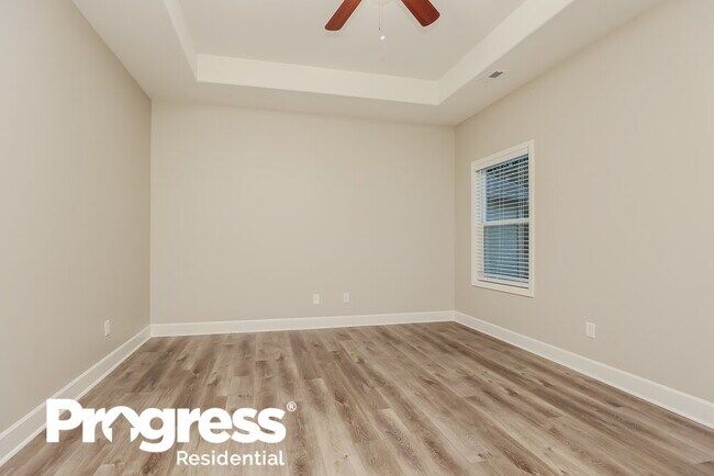 Foto del edificio - 1821 Belle Arbor Dr