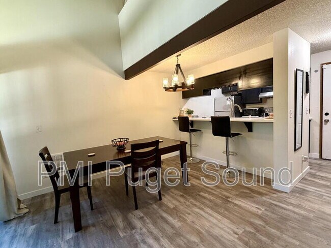 Foto del edificio - 12600 57th Ave S