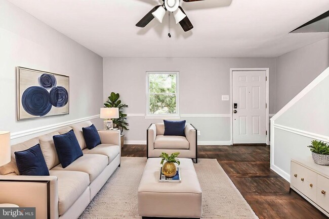 Building Photo - 3210 9th St S