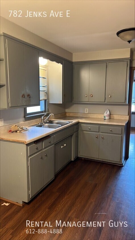 Foto principal - 782 Jenks Ave E