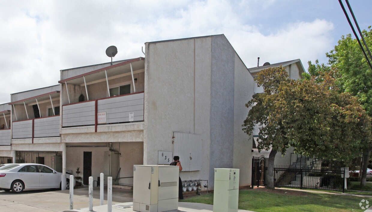 Foto del edificio - 11th Street Townhomes
