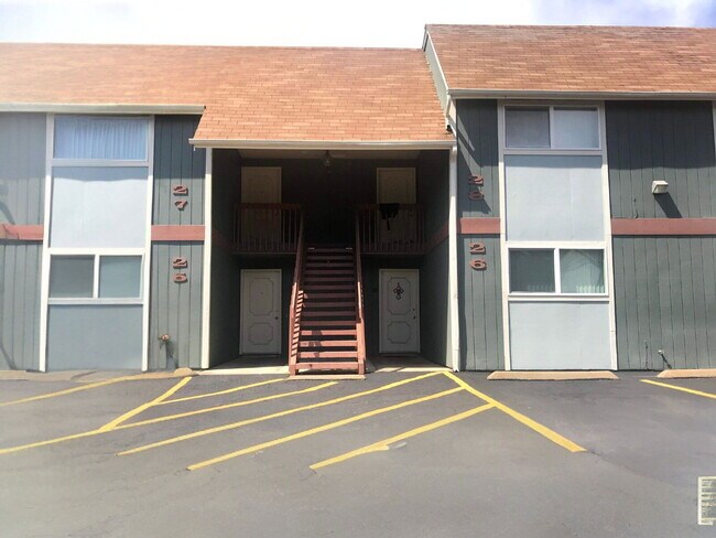 Foto del edificio - 146 NE Atkinson Ct