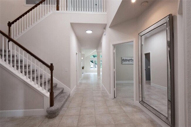 Building Photo - 2613 Corabella Pl
