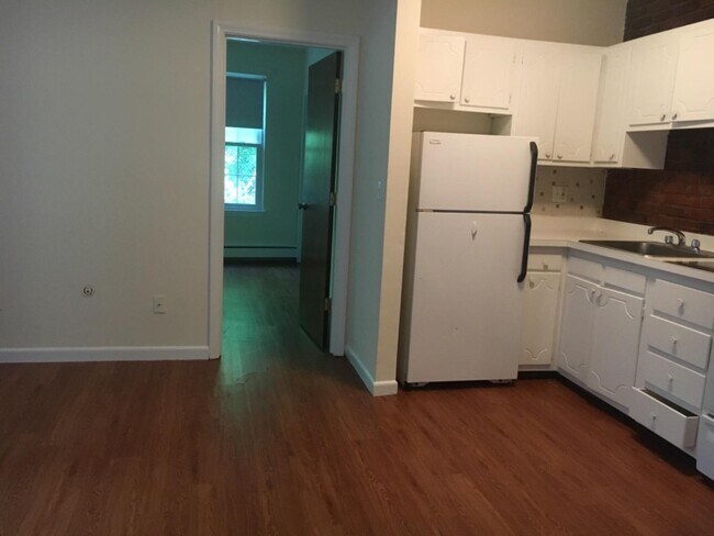 Building Photo - 46 S Huntington Ave