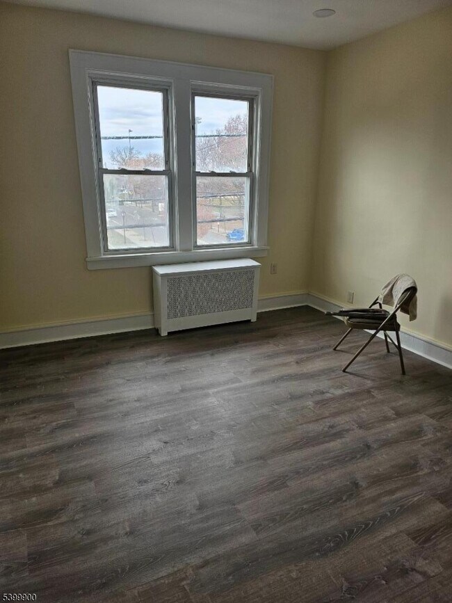 Building Photo - 88 Elizabeth St