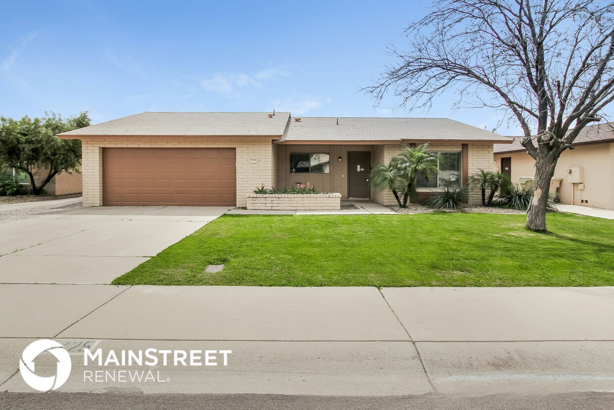 Foto principal - 5725 W Yucca St
