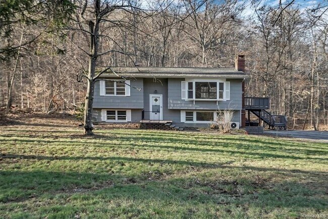 Building Photo - 170 Clove Rd