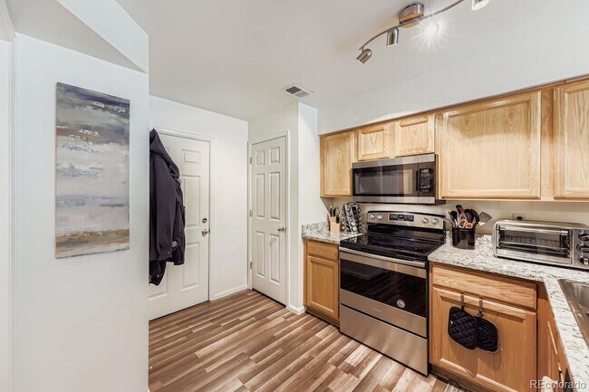 Foto del edificio - 1185 W 118th Ave