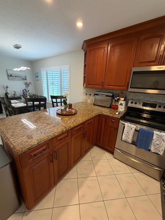 Foto del edificio - 699 Deer Creek Corona Way