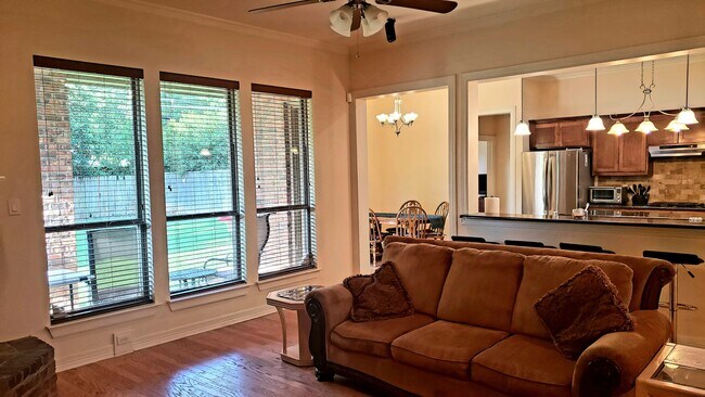 Foto del edificio - 3547 S Hills Ave