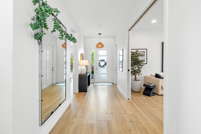 Foto del edificio - 17528 Rainstream Rd