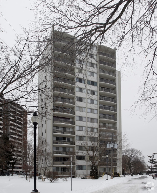 Building Photo - Pine Terrace Apartments