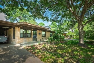 Building Photo - 1306 Ridgemont Dr