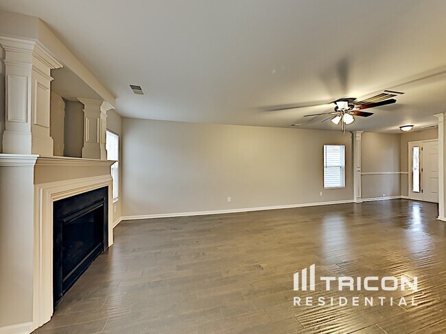 Building Photo - 6912 Whitebeam Way Matthews NC