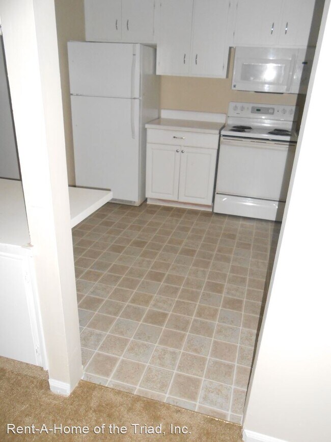 Foto del edificio - 3 br, 2.5 bath House - 4703 Champion Court
