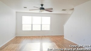 Foto del edificio - 8823 mission Brk