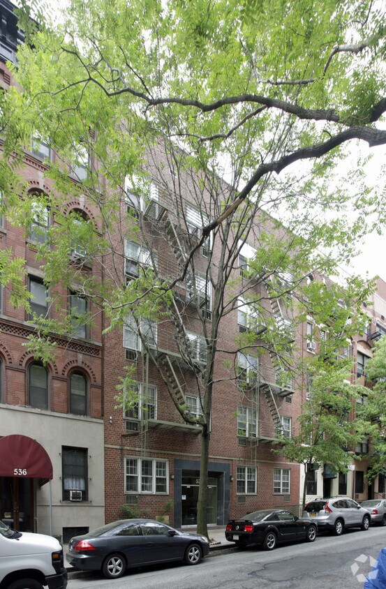 Apartamentos en 534 E 85th ¡St - 532-534 E 85th St