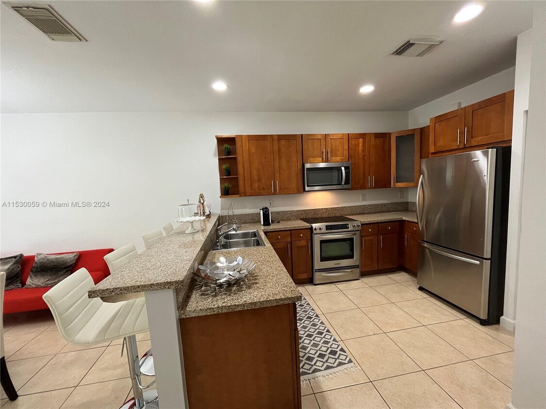 Foto principal - 10748 74th Ln