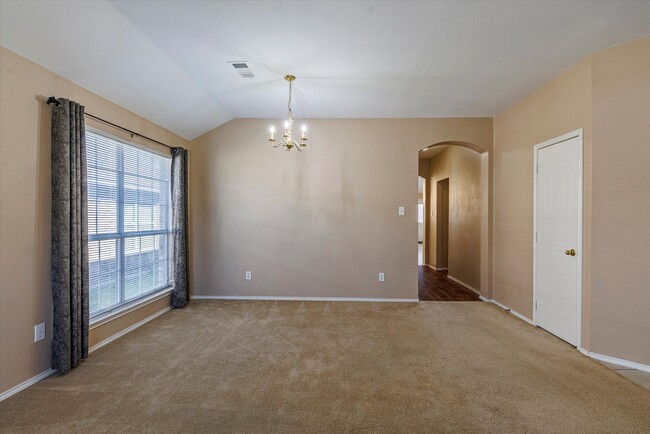 Dining Area - 416 Windy Hill Ln