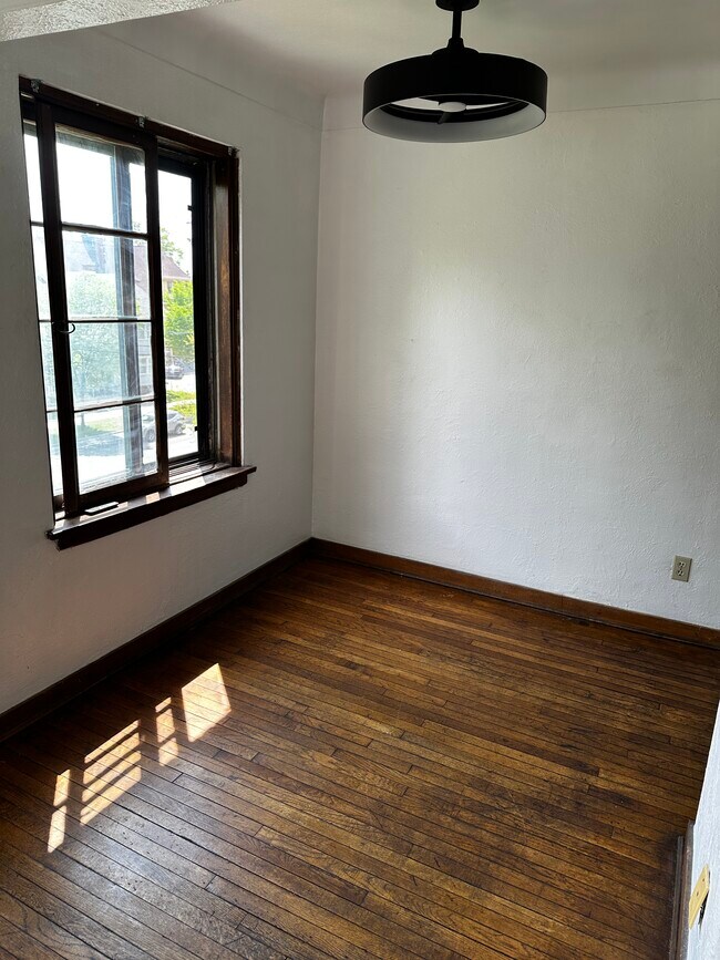 Foto del edificio - 708 W Bancroft St