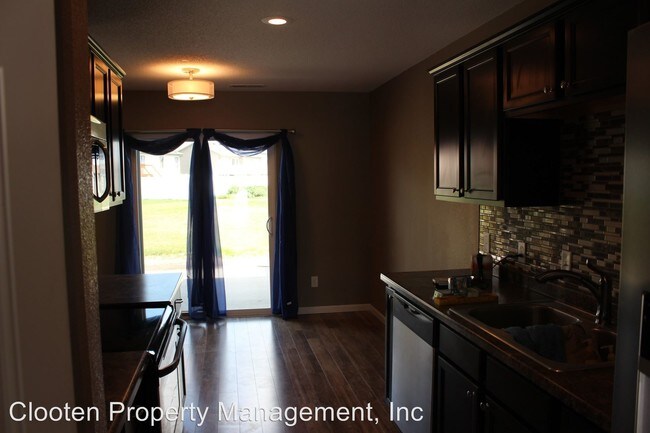 Foto del edificio - 3 br, 3 bath House - 3115 Dortmund Drive