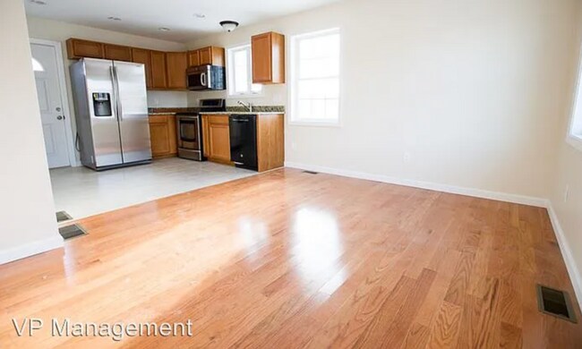Foto del edificio - 463 Springfield St