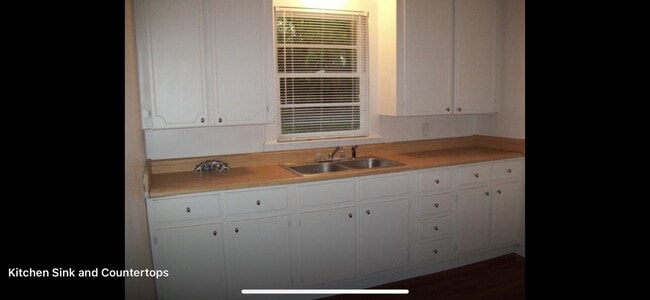 Building Photo - 505 Overstreet Dr