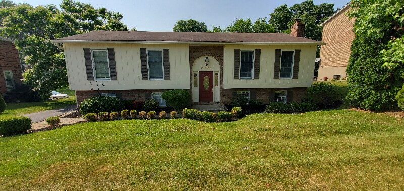 Foto principal - 3026 Round Hill Ct