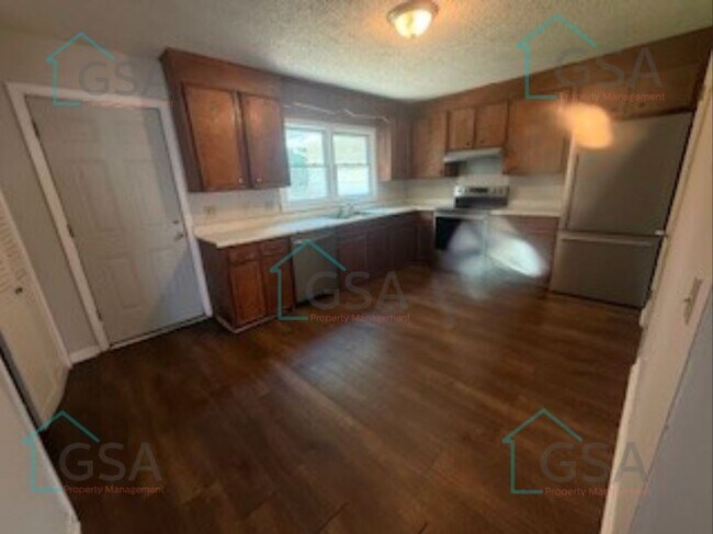 Foto del edificio - 3 Bedroom 1.5 Bath!!!