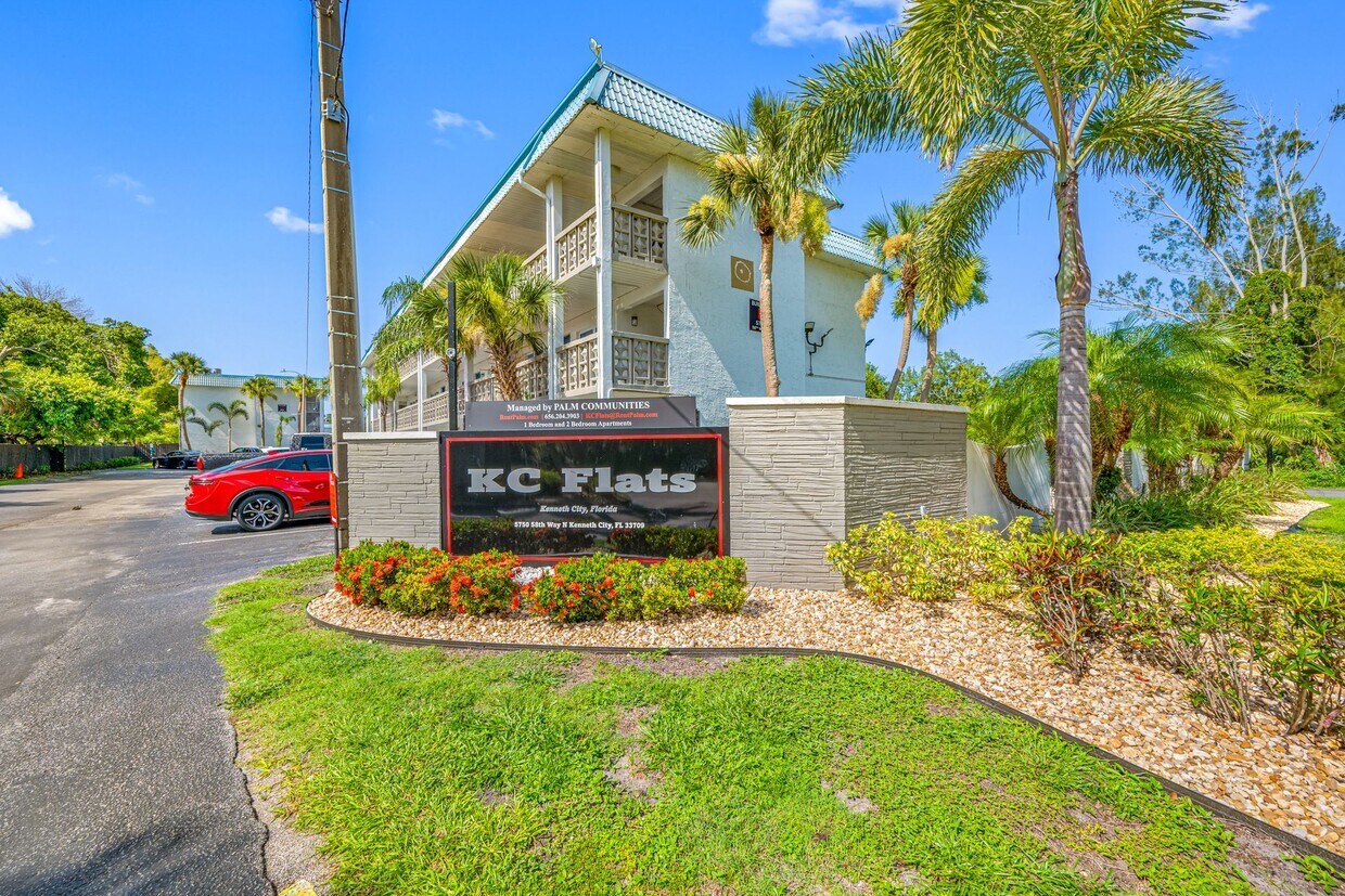 Foto principal - Spacious 1 Bed-1Bath apartment in the hear...
